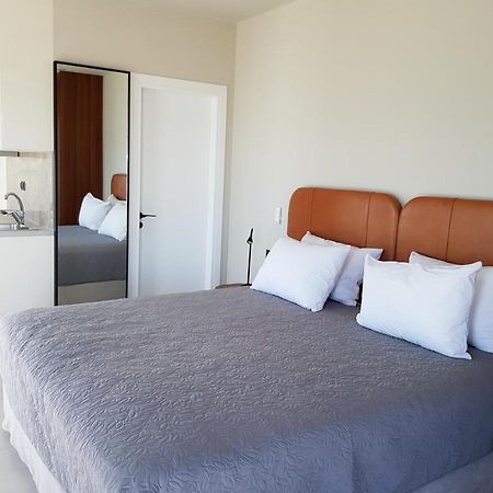 Houmas Apartments Yialos 외부 사진