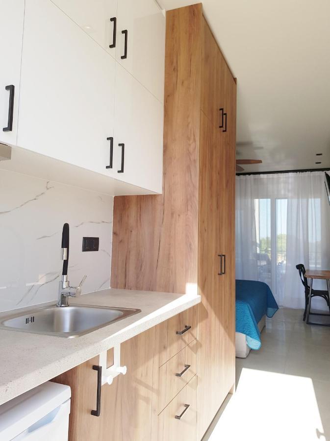 Houmas Apartments Yialos 외부 사진